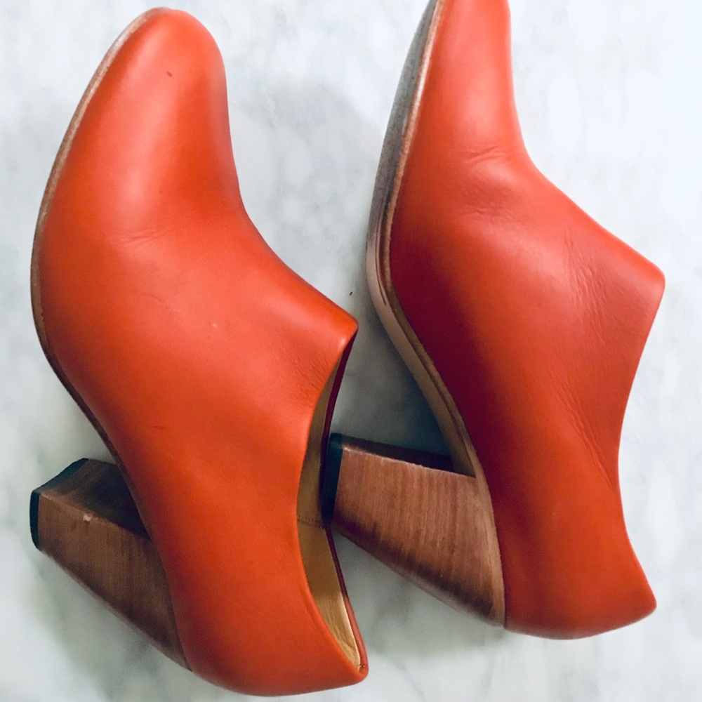 Dieppa Restrepo ankle booties